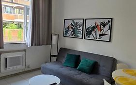 SCR- Ipanema- Lindo 2 Quartos na Quadra da Praia